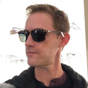 Meet your Posher, Adam